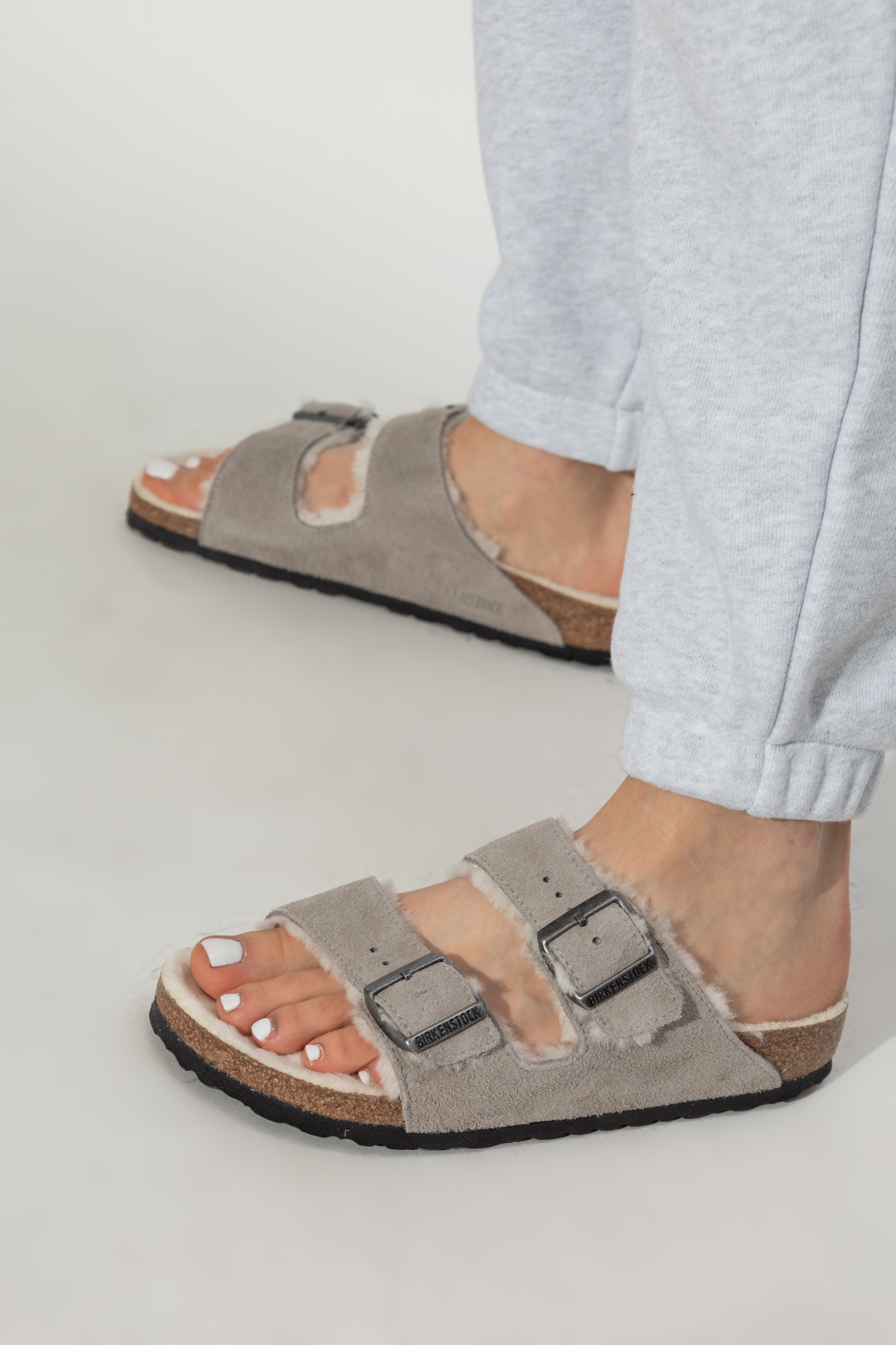 Grey sales fur birkenstock